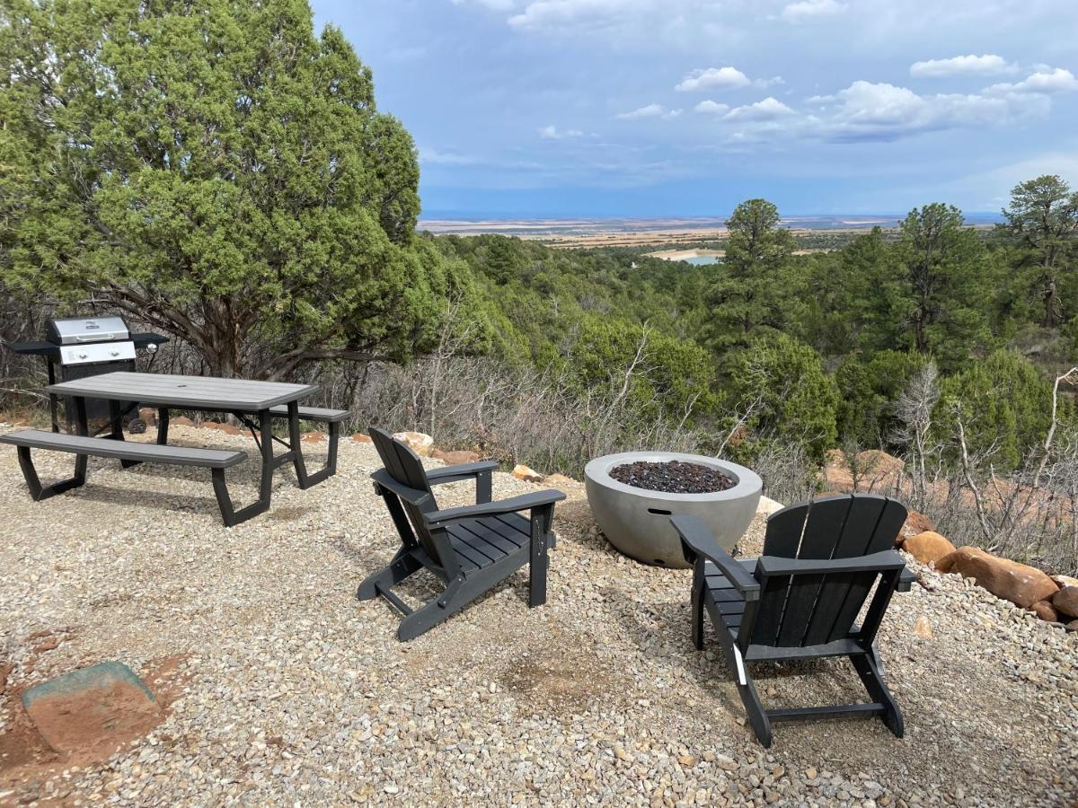 Canyon Rim Domes - A Luxury Glamping Experience!! Monticello Esterno foto