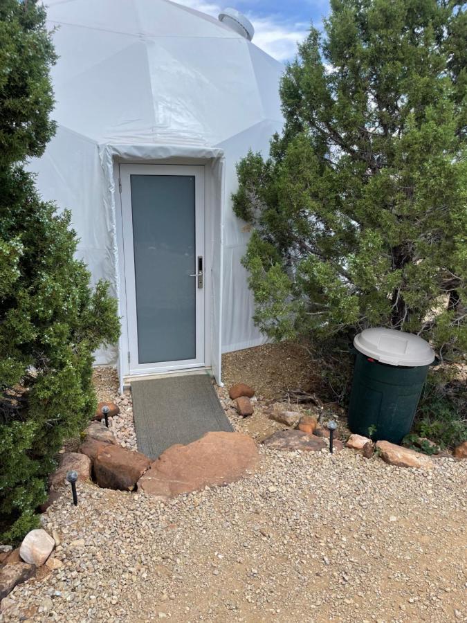 Canyon Rim Domes - A Luxury Glamping Experience!! Monticello Esterno foto