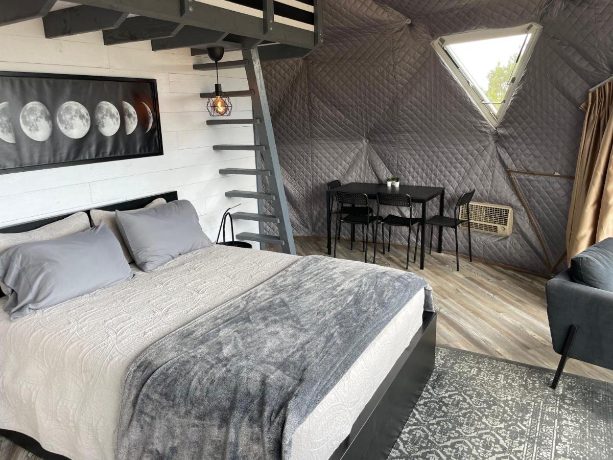 Canyon Rim Domes - A Luxury Glamping Experience!! Monticello Esterno foto